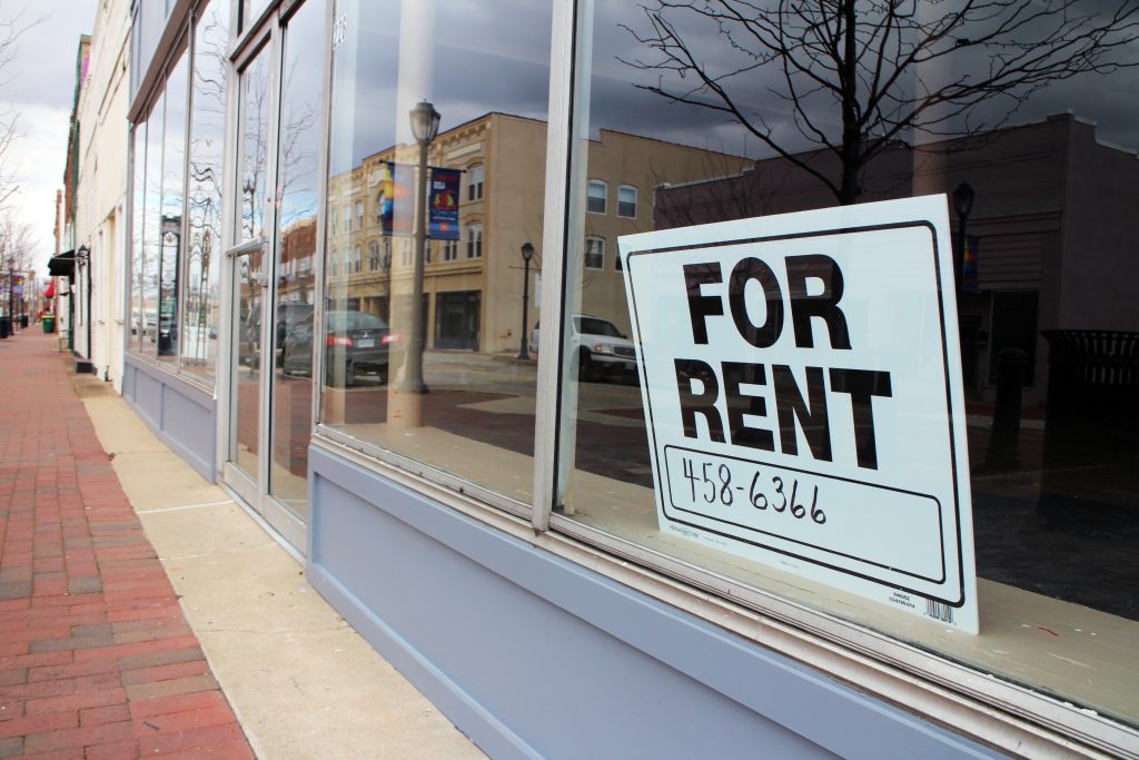A Hopewell nonprofit wants to fill some of the downtown's vacant storefronts. Photos by Evelyn Rupert.